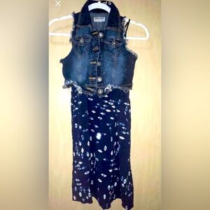 Olive +Oak dress lined with blue size girls medium
EUC and jean vest.